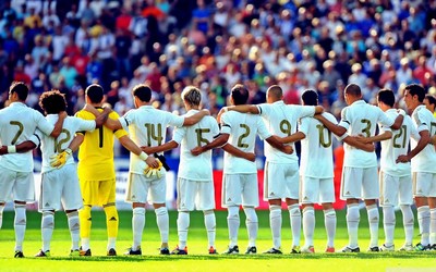 绿茵体育-伊布回归教练组可能性多大